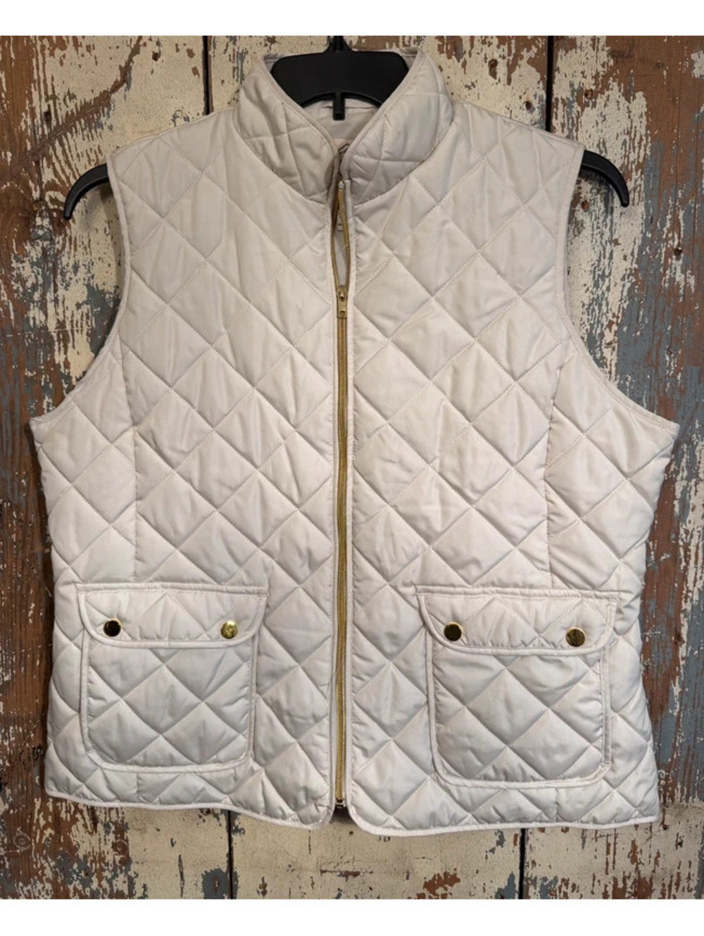 St. John's Bay Puffer Vest, womens size XL, offwhite with gold detail